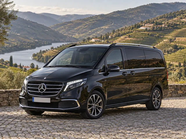 Illustration of a black Mercedes-Benz V-Class in the Douro Valley